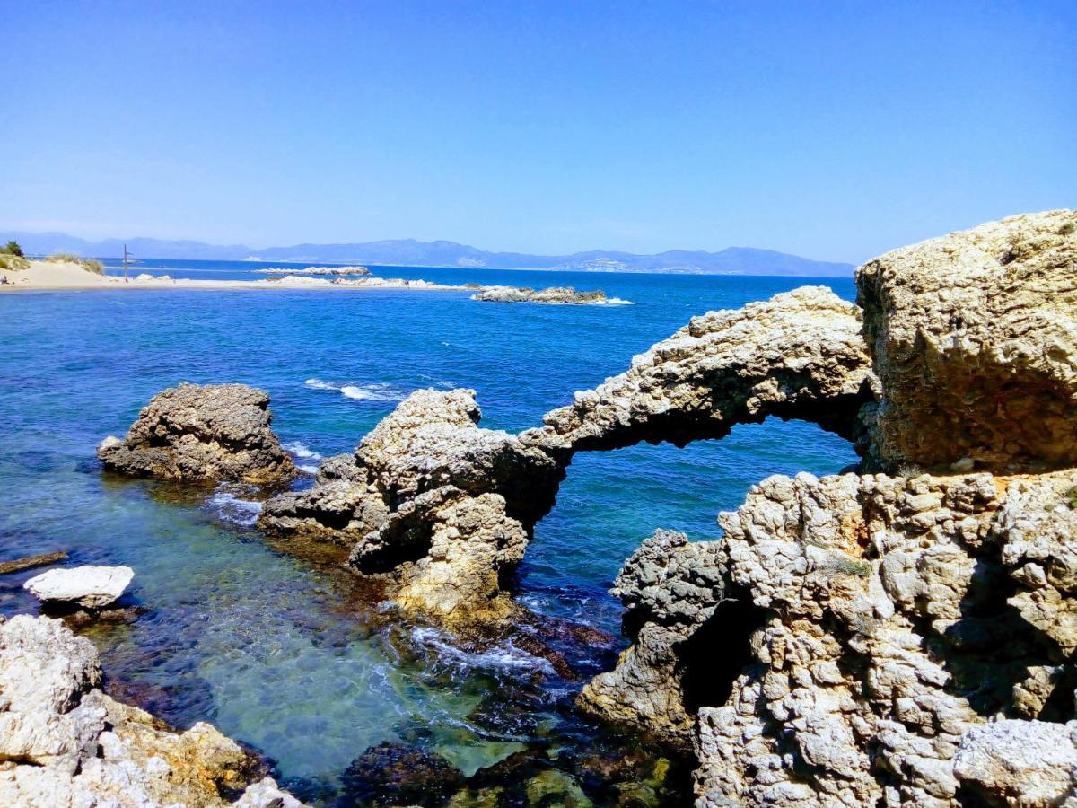 Can Pedragos Sales de Llierca 外观 照片